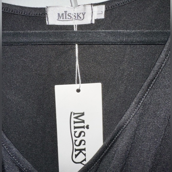 New MISSKY women’s Large 3/4 sleeve cross v-neck knee length swing casual dress - Picture 5 of 6